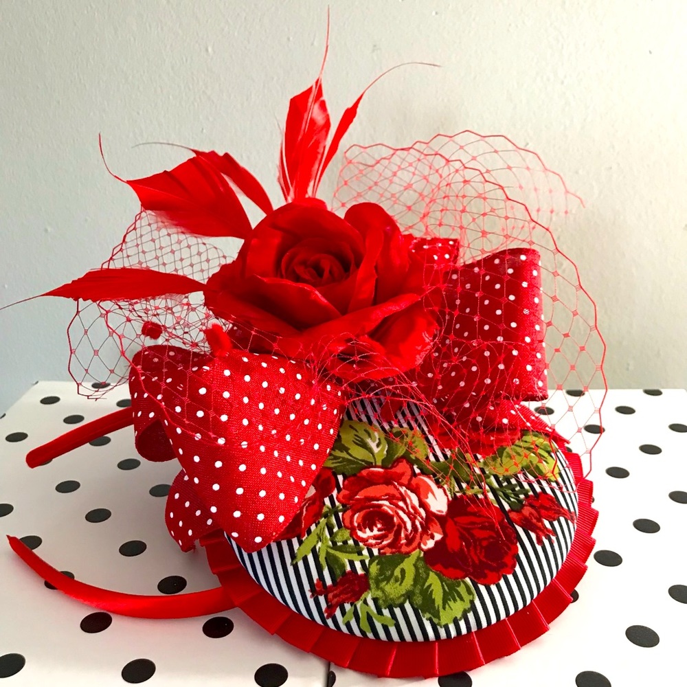 Red & Black Kentucky Derby Fascinator Hat